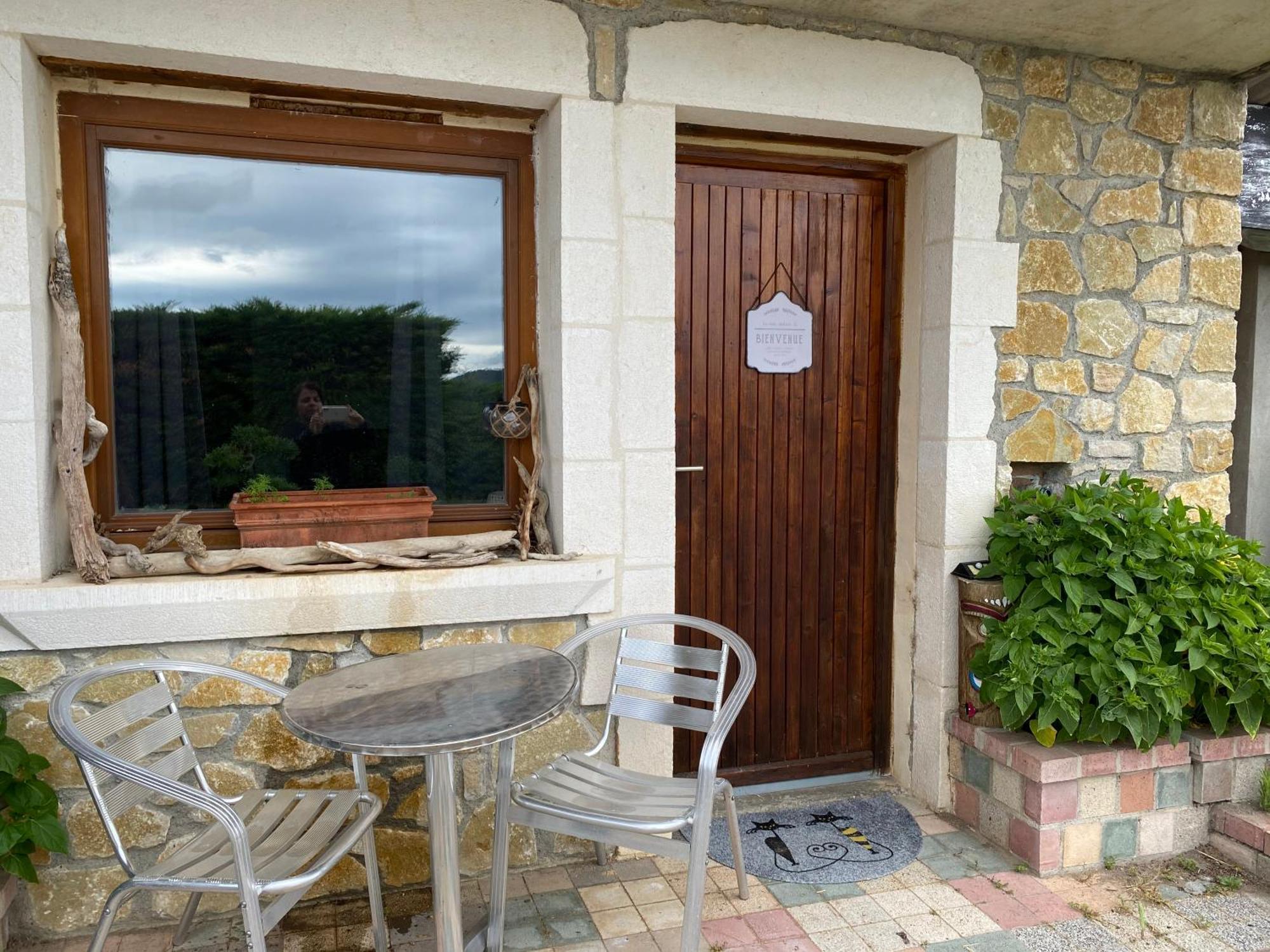 Chambre D'Hotes 2P, Gestion Libre, Espace Piscine Partage Alba-la-Romaine Exterior foto